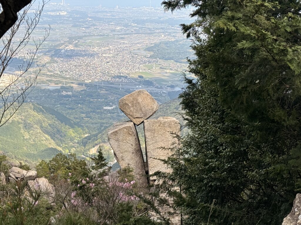 地蔵岩
