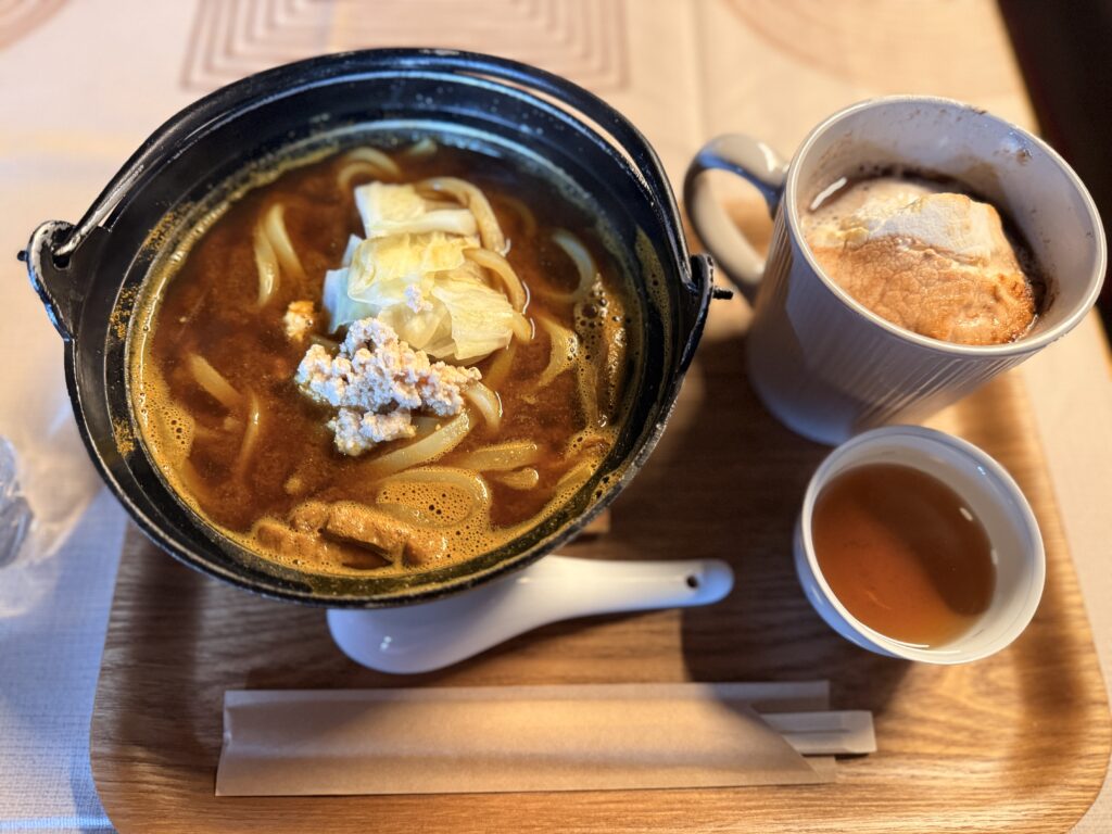 カレーうどんとココア