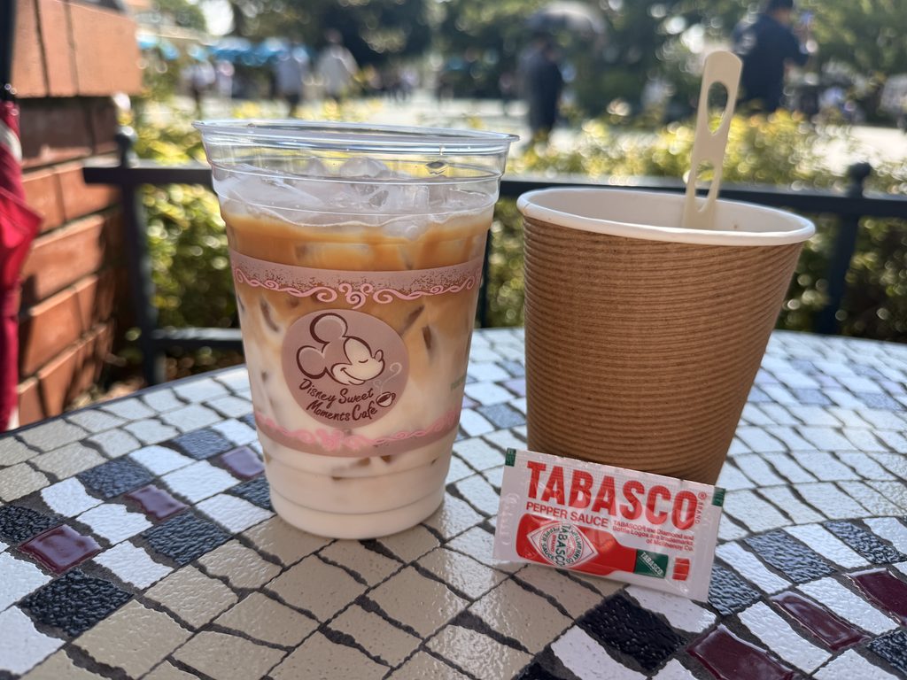 ガンボスープとカフェラテ